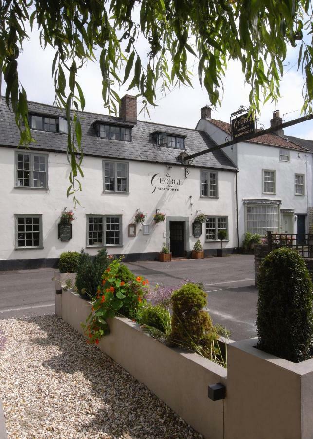 The George At Nunney Hotell Exteriör bild