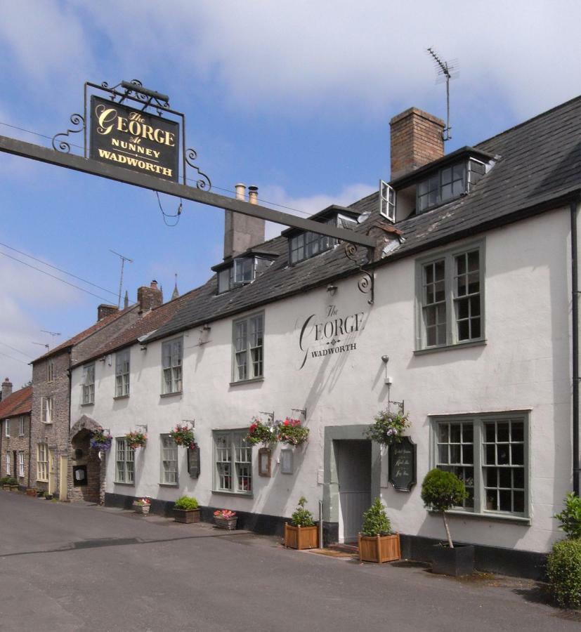 The George At Nunney Hotell Exteriör bild
