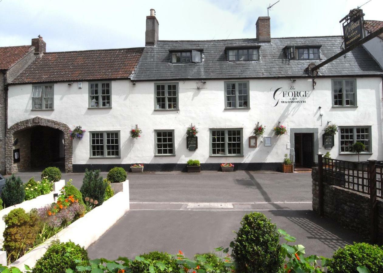 The George At Nunney Hotell Exteriör bild
